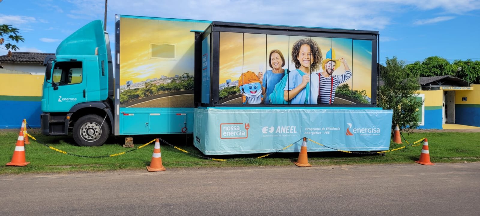 EFICIÊNCIA ENERGÉTICA - Bairro Jardim Santana recebe sábado projeto Nossa Energia


 